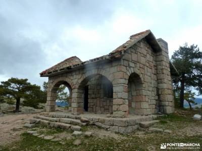 Monte Abantos-Escurialense,Cuelgamuros; cultura y viajes rutas y viajes equipamiento trekking